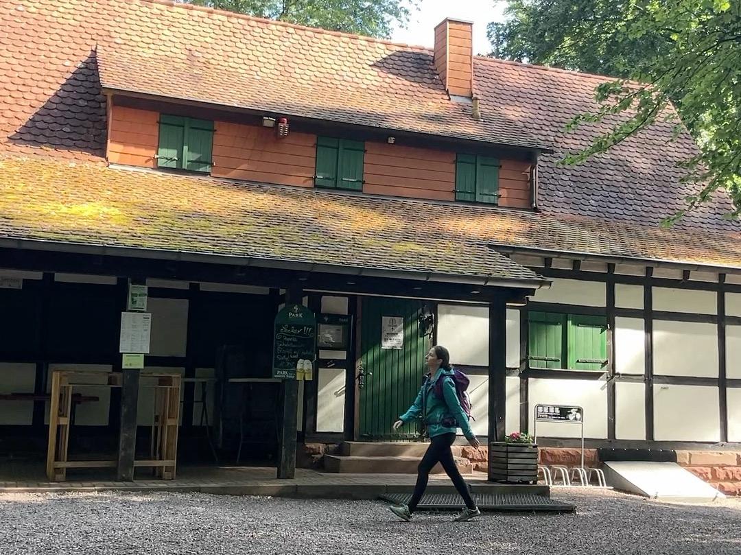 Wanderung zur Lourdesgrotte im Pfälzerwald: Zwischen Felsen und stiller Einkehr